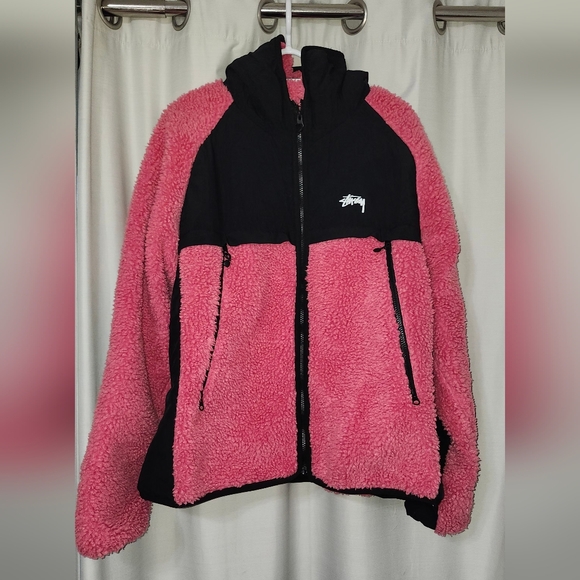 STÜSSY Sherpa Paneled Hooded Jacket Pink (Unisex) - Picture 9 of 14